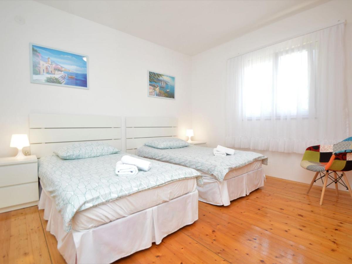Holiday Home Mihotic By Interhome มูร์แตร์ ภายนอก รูปภาพ